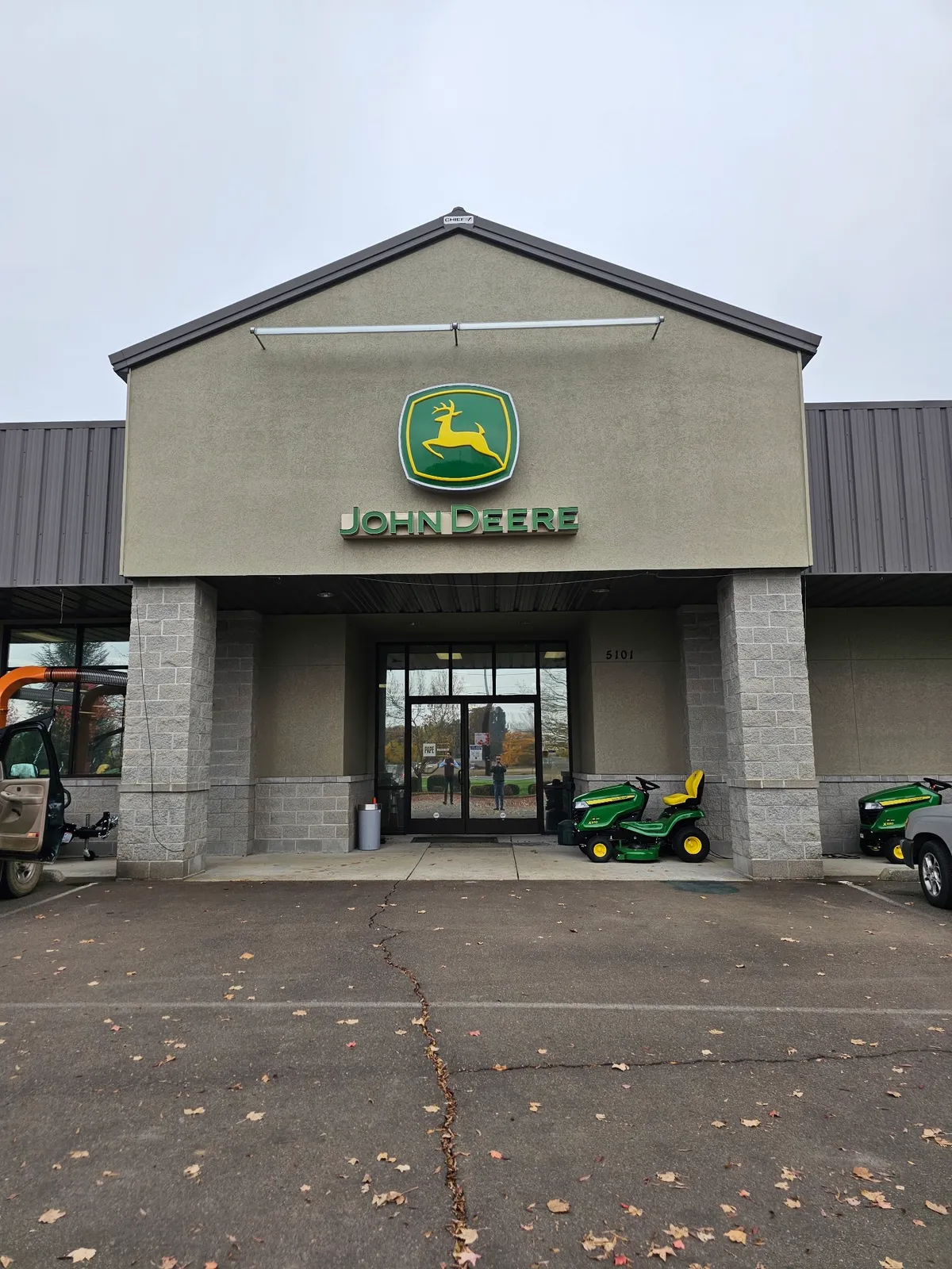 Papé Machinery Agriculture & Turf
