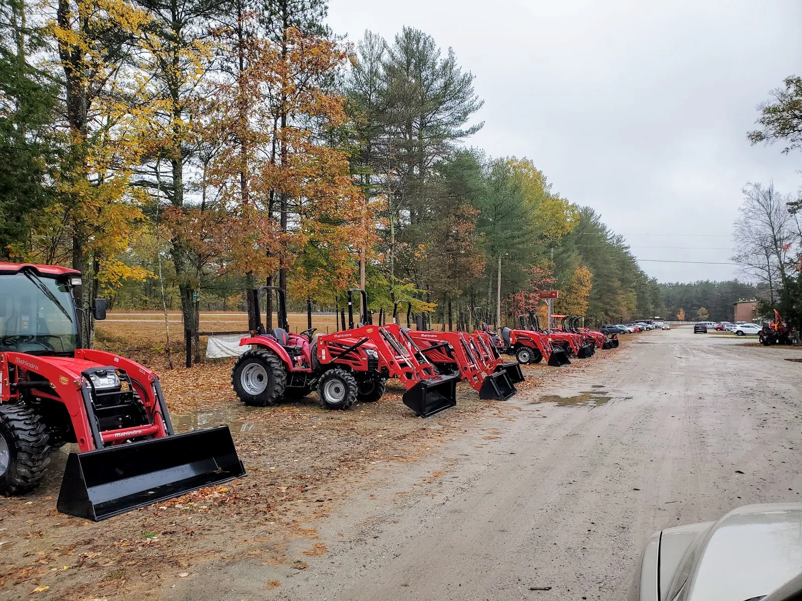 Knoxland Equipment